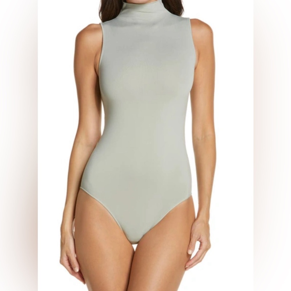 NWOT SKIMS Essential Sleeveless Bodysuit - Agave